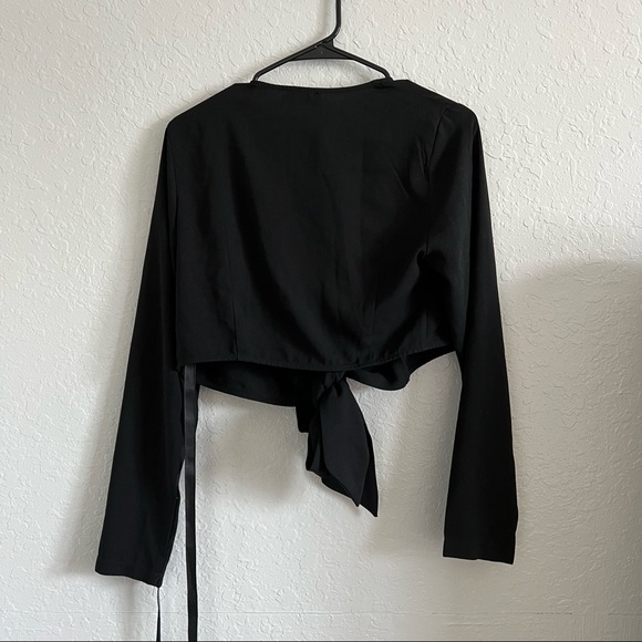 Black tie front top - Picture 2 of 3